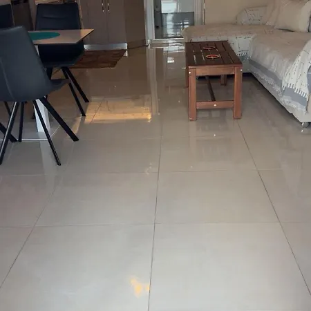 Skyview Apartment Himare