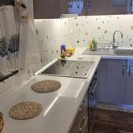 Skyview Apartment Himare